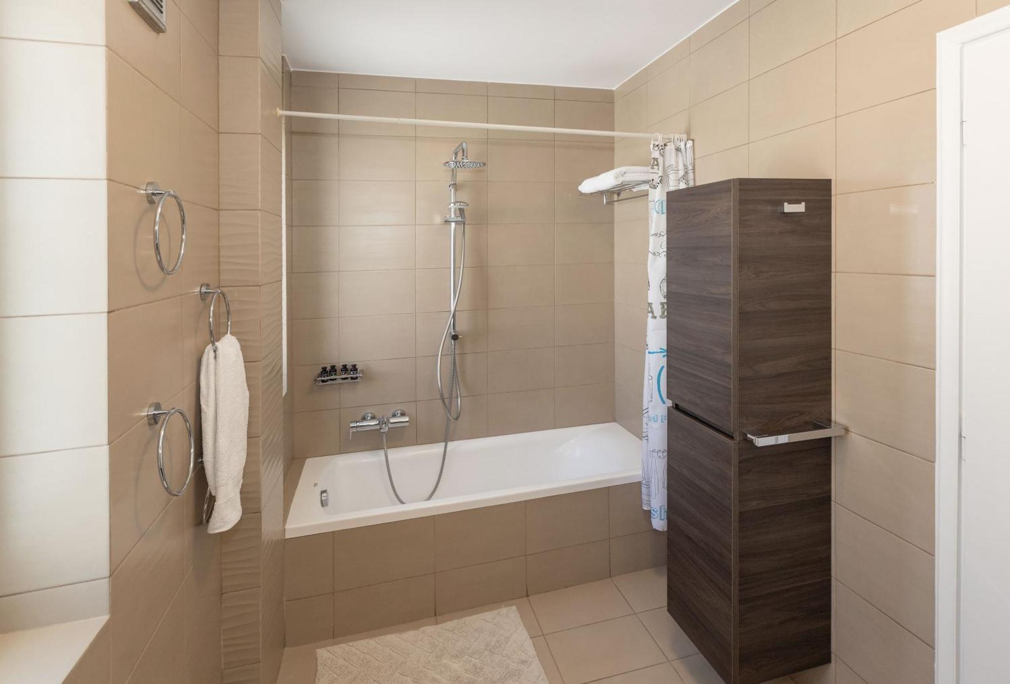 Nice Sea View Elegant Apartment Atina Dış mekan fotoğraf